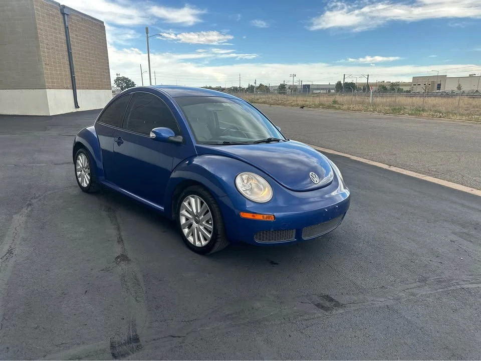 2008 Volkswagen New Beetle - Image 9 of 18