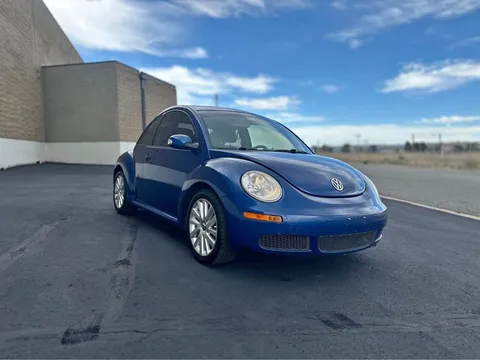 2008 Volkswagen Beetle 2.5L Hatchback 2D
