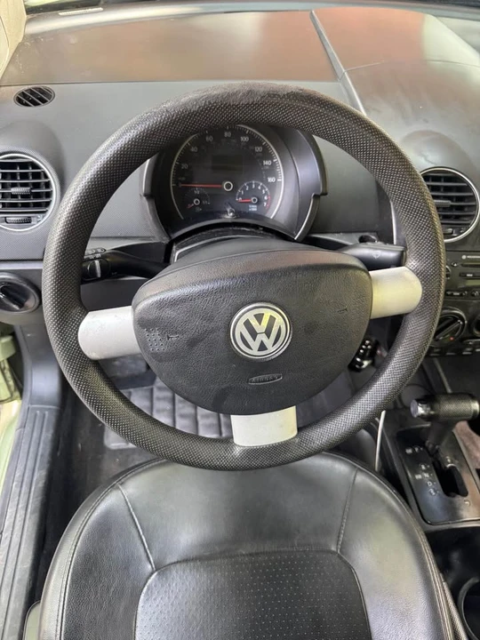 2008 Volkswagen New Beetle - Image 4 of 19