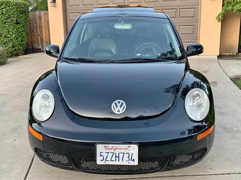 2008 Volkswagen Beetle 2.5L Hatchback