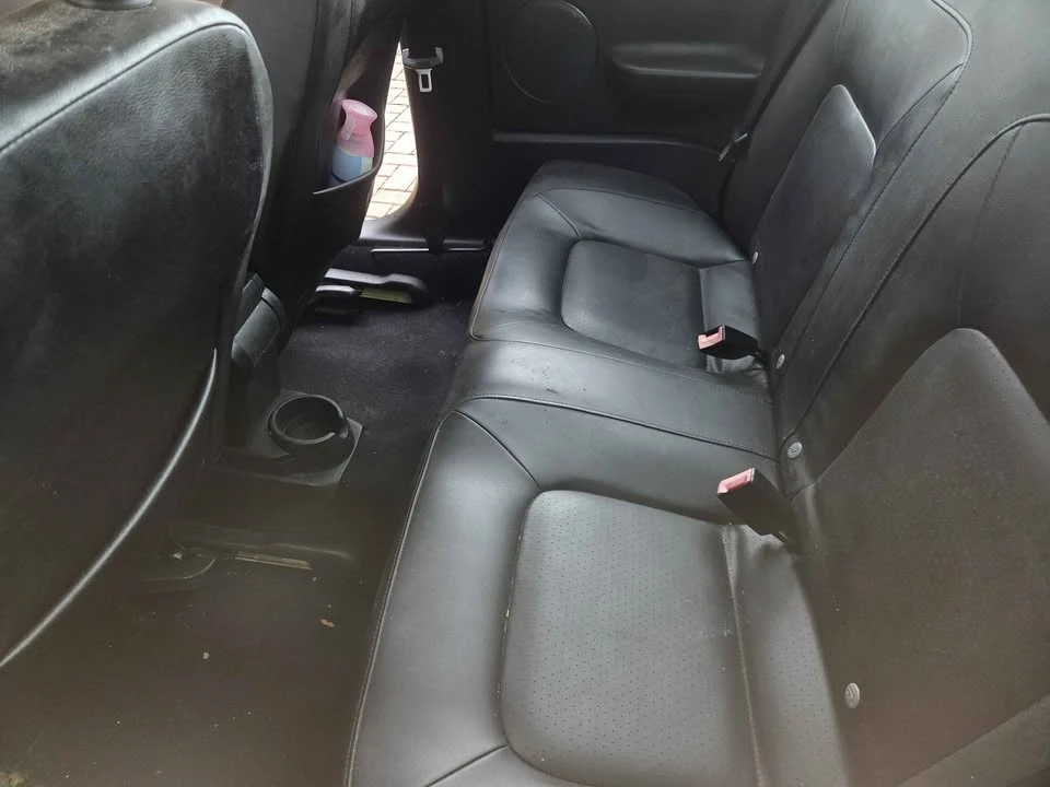 2008 Volkswagen New Beetle - Image 8 of 11