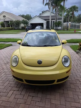 2008 Volkswagen Beetle 2.5L Hatchback 2D