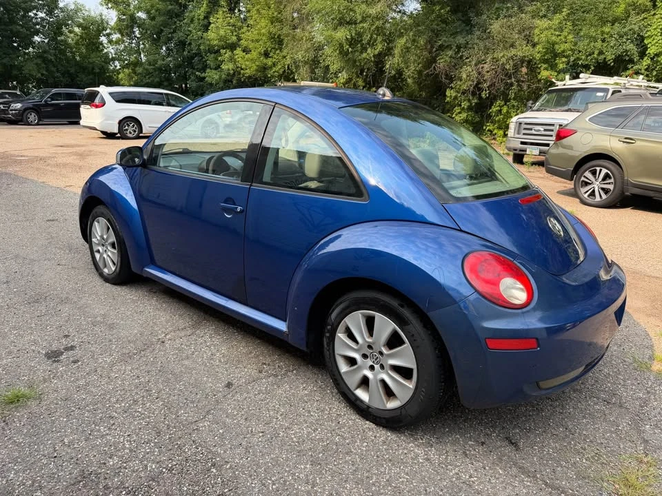 2008 Volkswagen New Beetle - Image 3 of 5