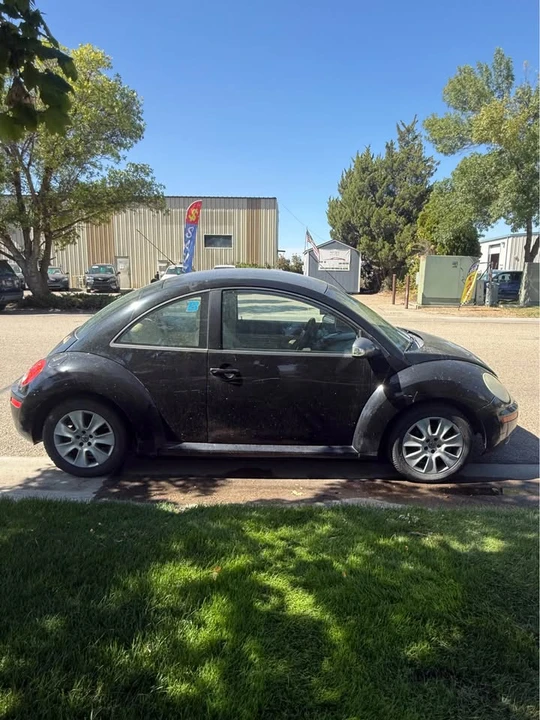 2008 Volkswagen New Beetle - Image 8 of 18