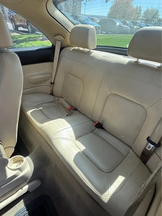 2008 Volkswagen New Beetle - Image 11 of 18