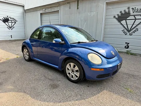 2008 Volkswagen Beetle 2.5L Hatchback 2D
