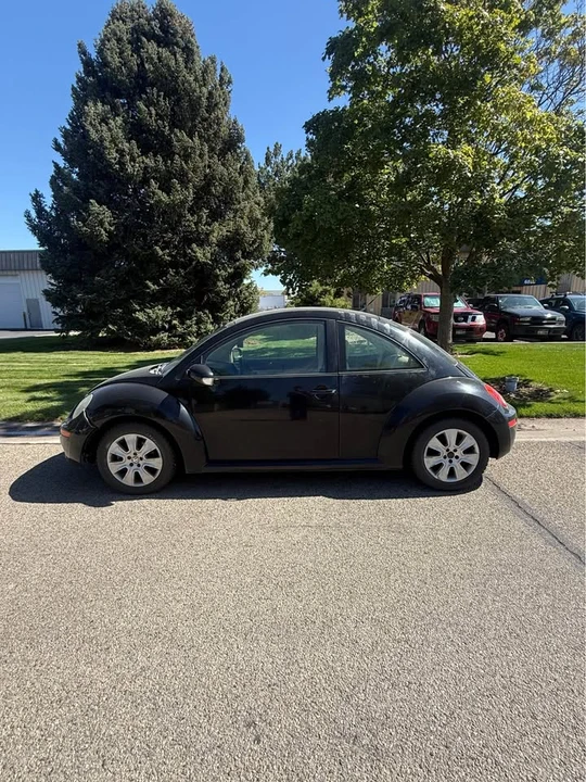 2008 Volkswagen New Beetle - Image 4 of 18