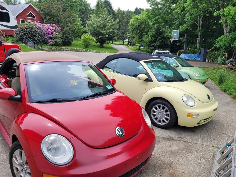 2008 Volkswagen New Beetle - Image 15 of 16