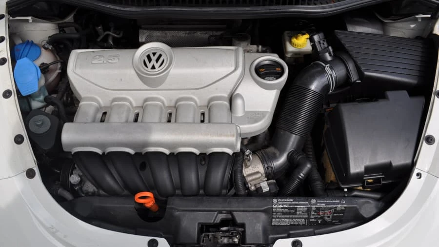2008 Volkswagen New Beetle - Image 4 of 6