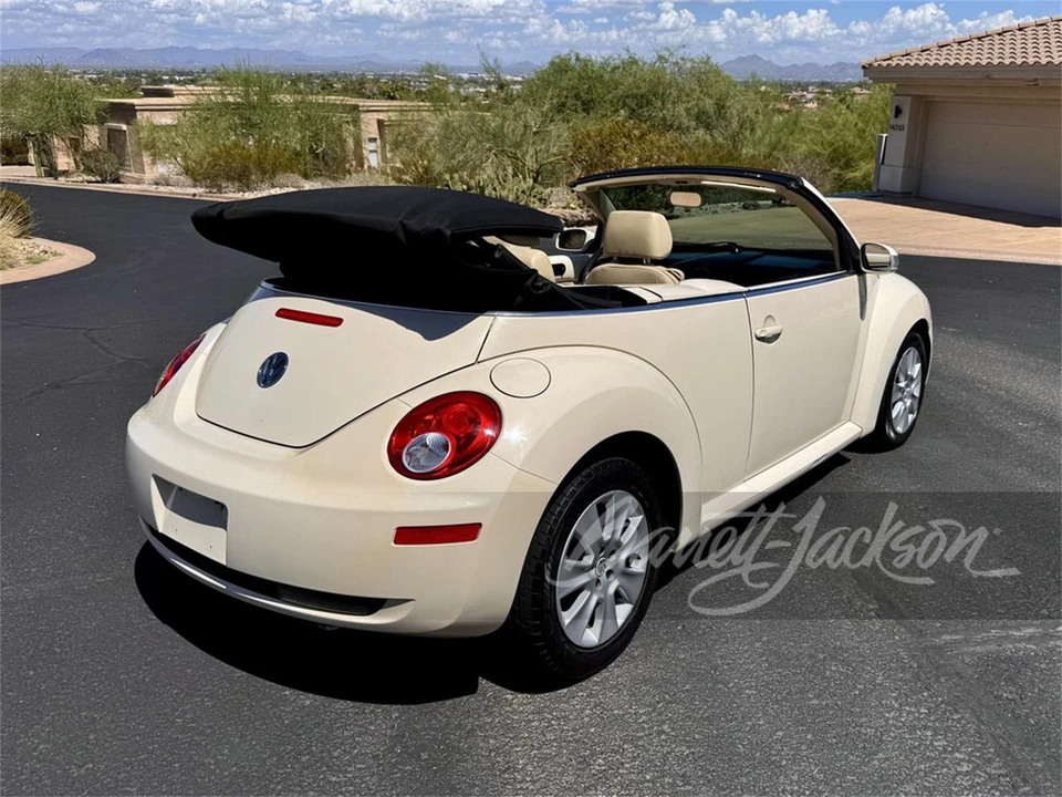 2008 Volkswagen New Beetle - Image 3 of 5