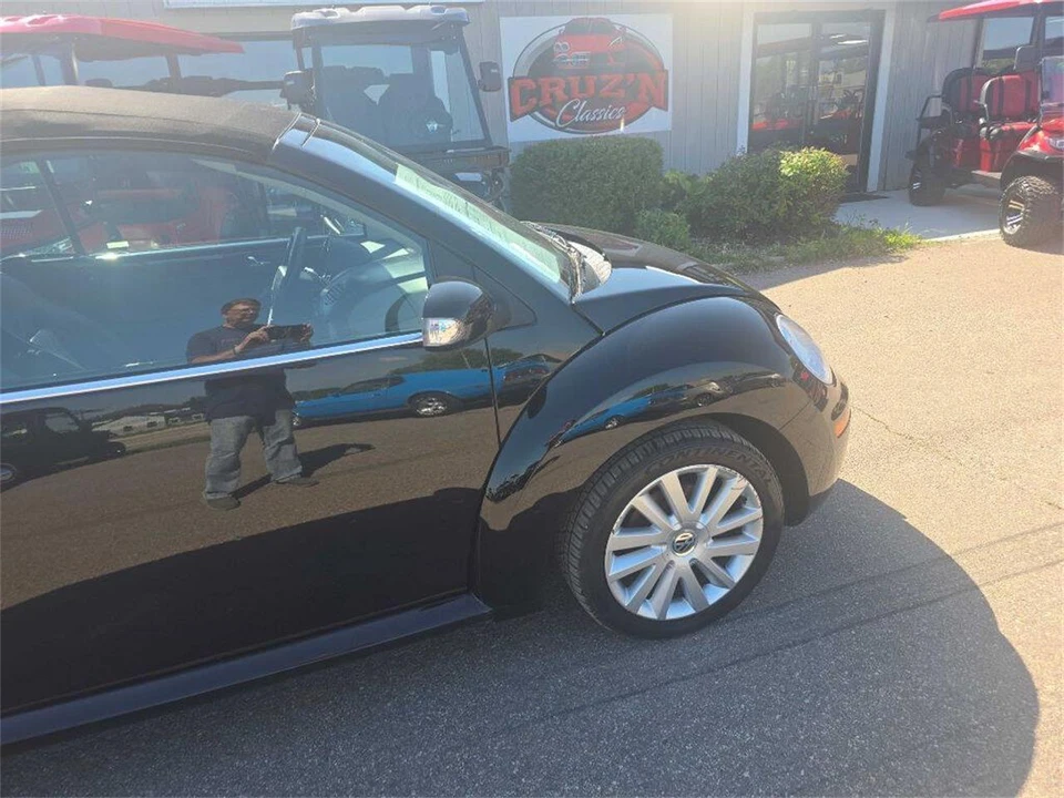 2008 Volkswagen New Beetle - Image 21 of 31