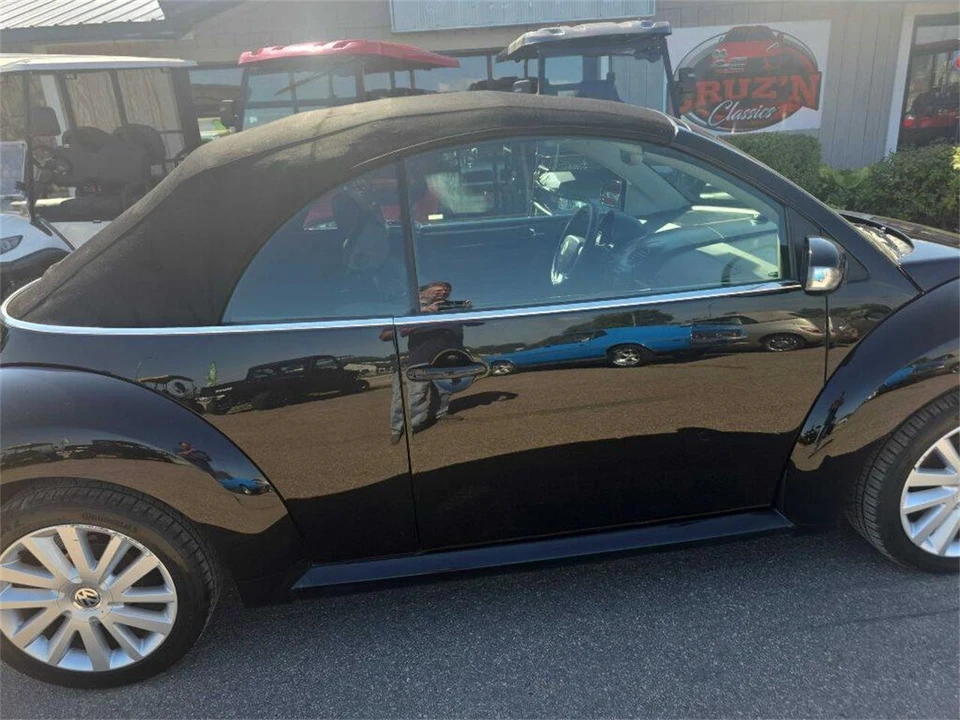 2008 Volkswagen New Beetle - Image 19 of 31