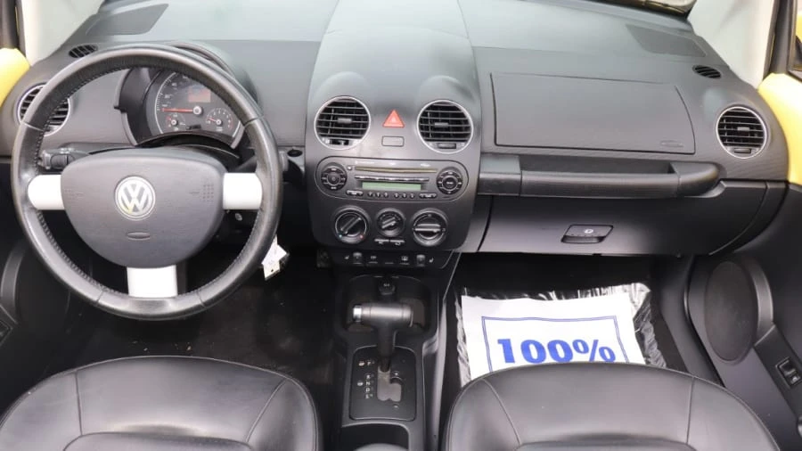 2008 Volkswagen New Beetle - Image 6 of 18