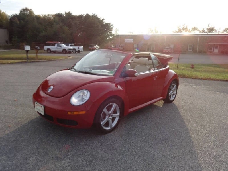 2008 Volkswagen New Beetle - Image 3 of 16