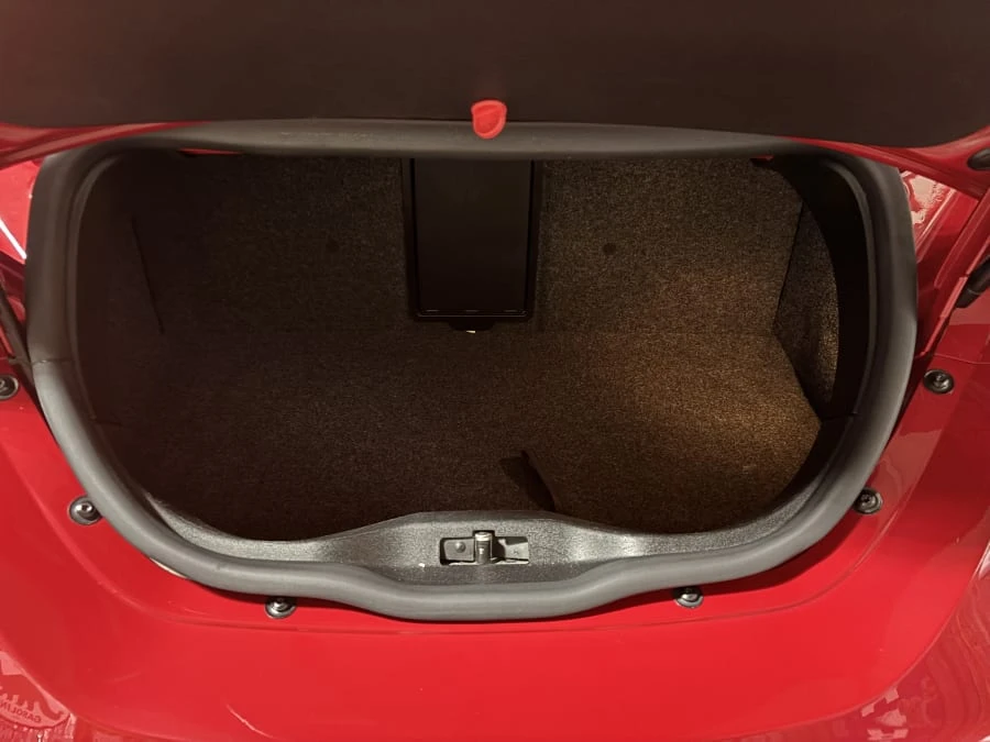2008 Volkswagen New Beetle - Image 12 of 13