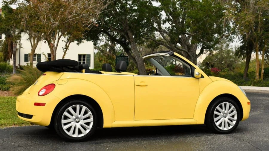 2008 Volkswagen New Beetle - Image 3 of 24