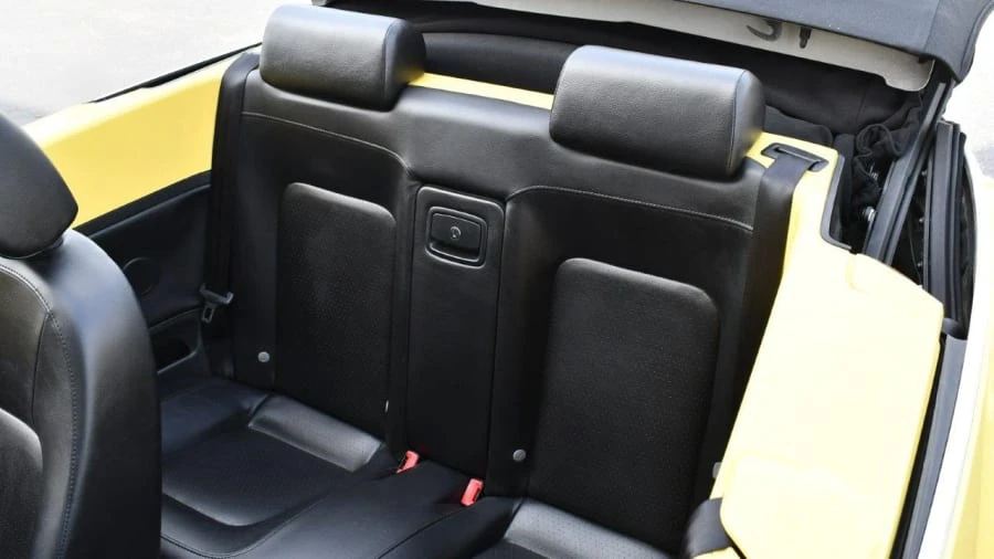 2008 Volkswagen New Beetle - Image 19 of 24
