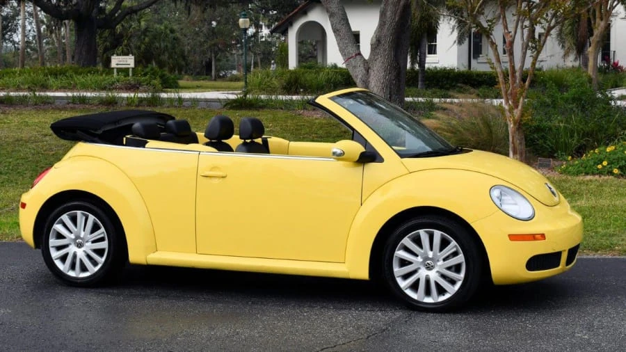 2008 Volkswagen New Beetle - Image 12 of 24