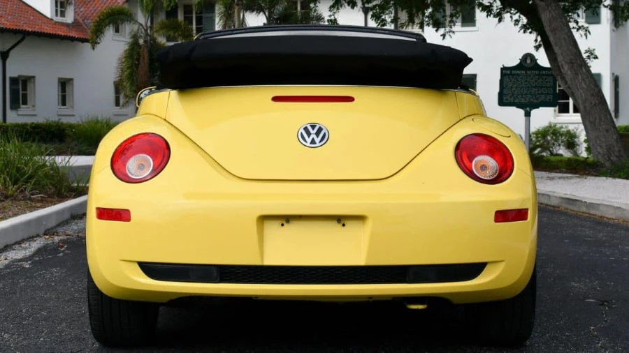 2008 Volkswagen New Beetle - Image 5 of 24