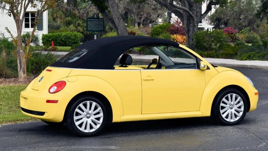 2008 Volkswagen New Beetle - Image 8 of 24