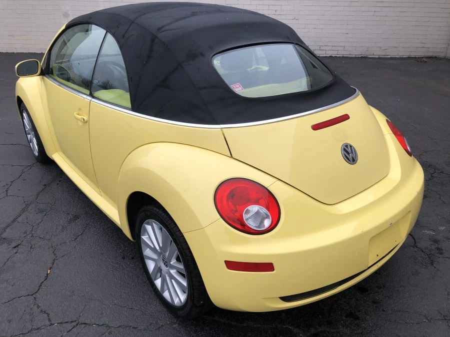 2008 Volkswagen New Beetle - Image 3 of 11