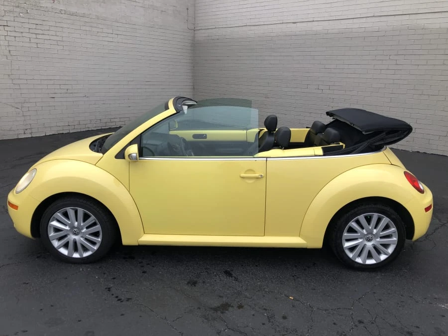 2008 Volkswagen New Beetle - Image 6 of 11