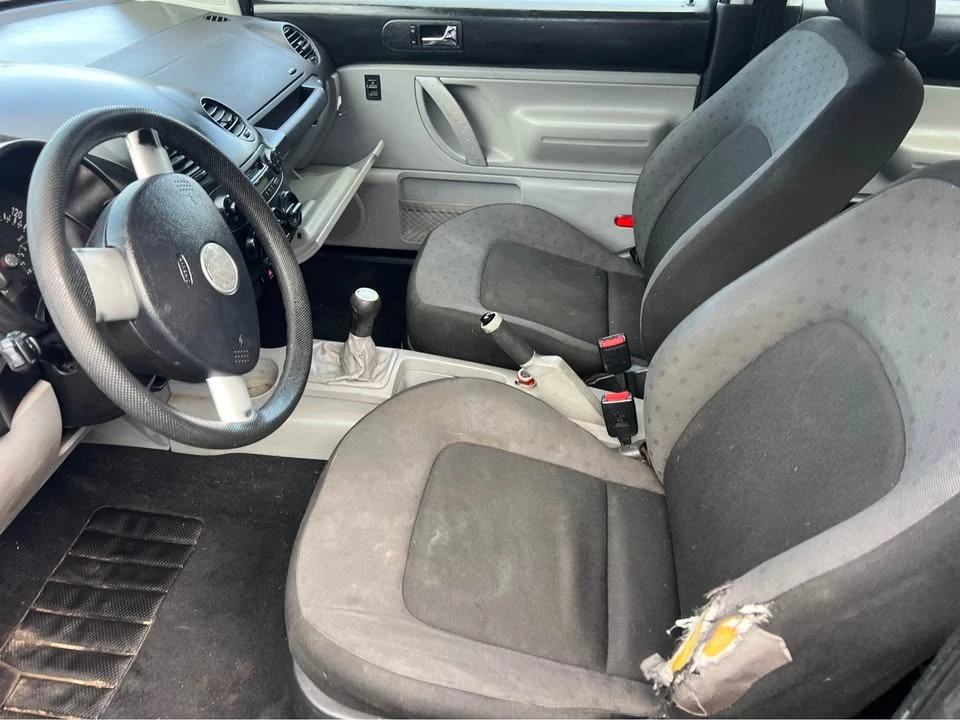 2008 Volkswagen New Beetle - Image 17 of 17