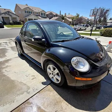 2008 Volkswagen Beetle Hatchback 2D