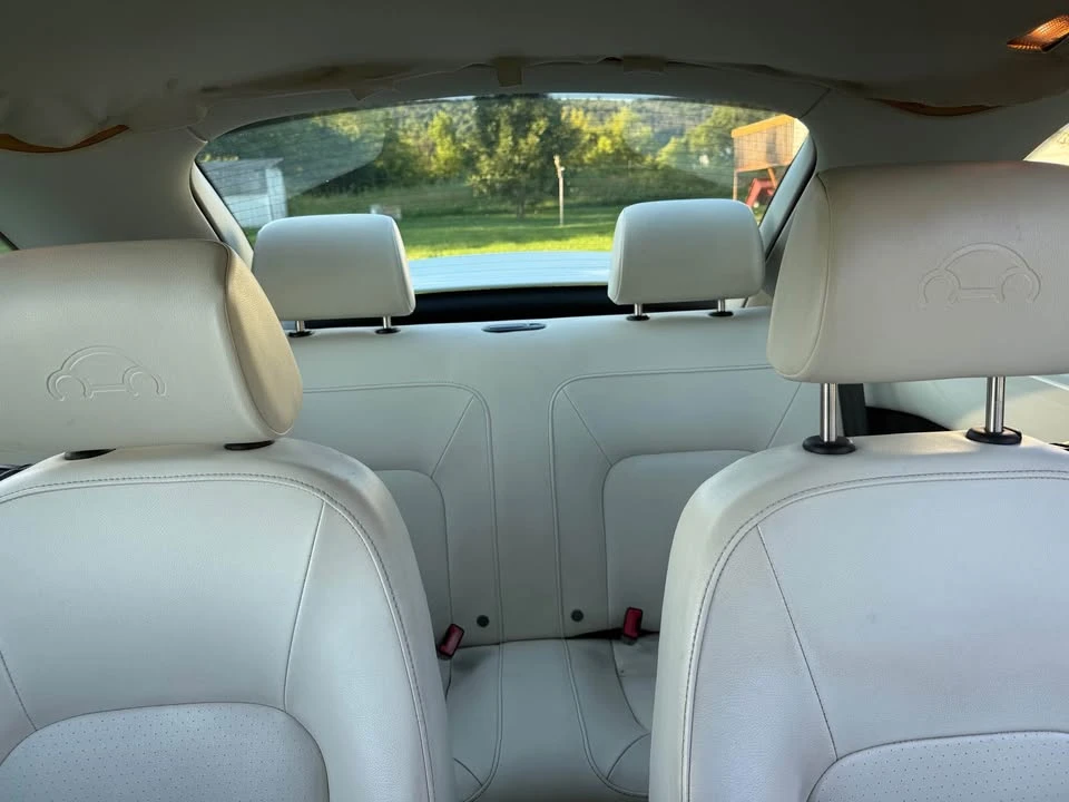 2008 Volkswagen New Beetle - Image 7 of 11