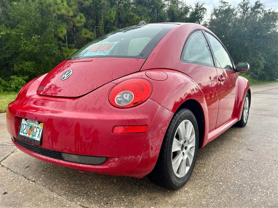 2008 Volkswagen New Beetle - Image 2 of 15