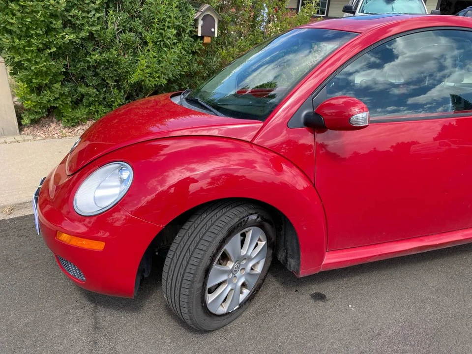 2008 Volkswagen New Beetle - Image 3 of 10