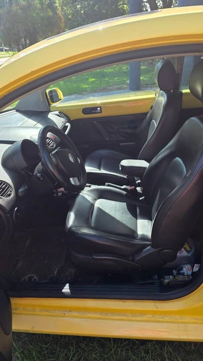 2008 Volkswagen New Beetle - Image 8 of 8