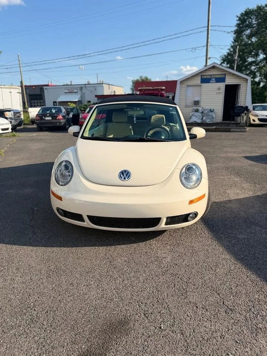 2008 Volkswagen New Beetle - Image 3 of 18