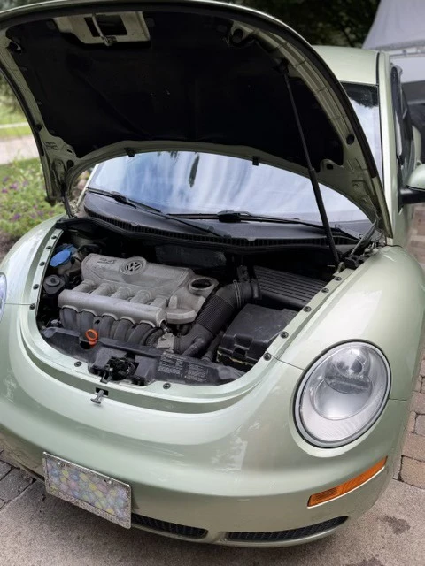 2008 Volkswagen New Beetle - Image 13 of 14
