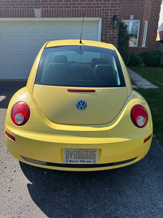 2008 Volkswagen New Beetle - Image 4 of 7