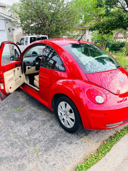 2008 Volkswagen New Beetle - Image 3 of 9
