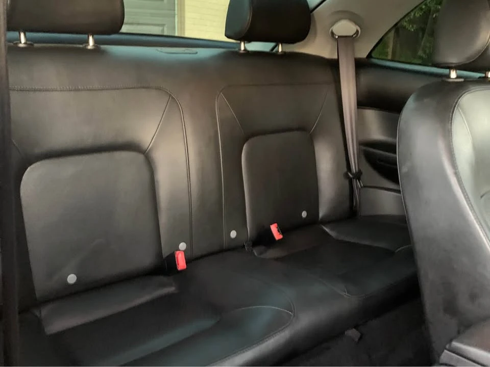 2008 Volkswagen New Beetle - Image 9 of 12