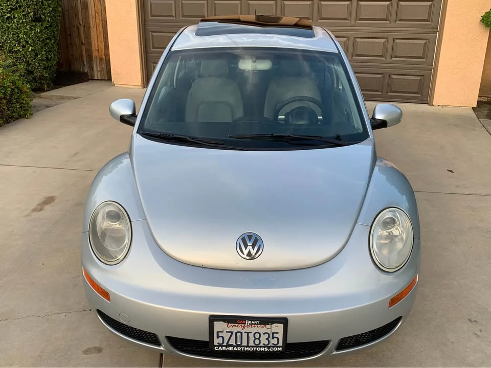 2008 Volkswagen New Beetle - Image 3 of 12