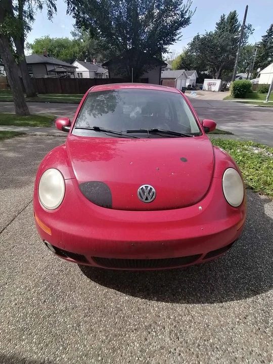 2008 Volkswagen New Beetle - Image 2 of 3
