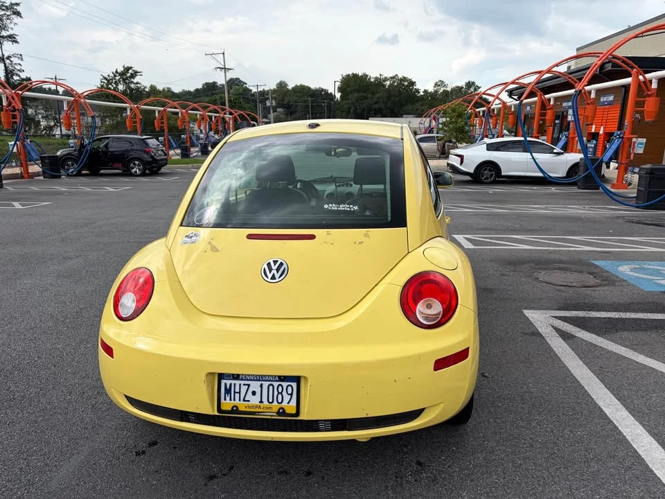 2008 Volkswagen New Beetle - Image 3 of 16