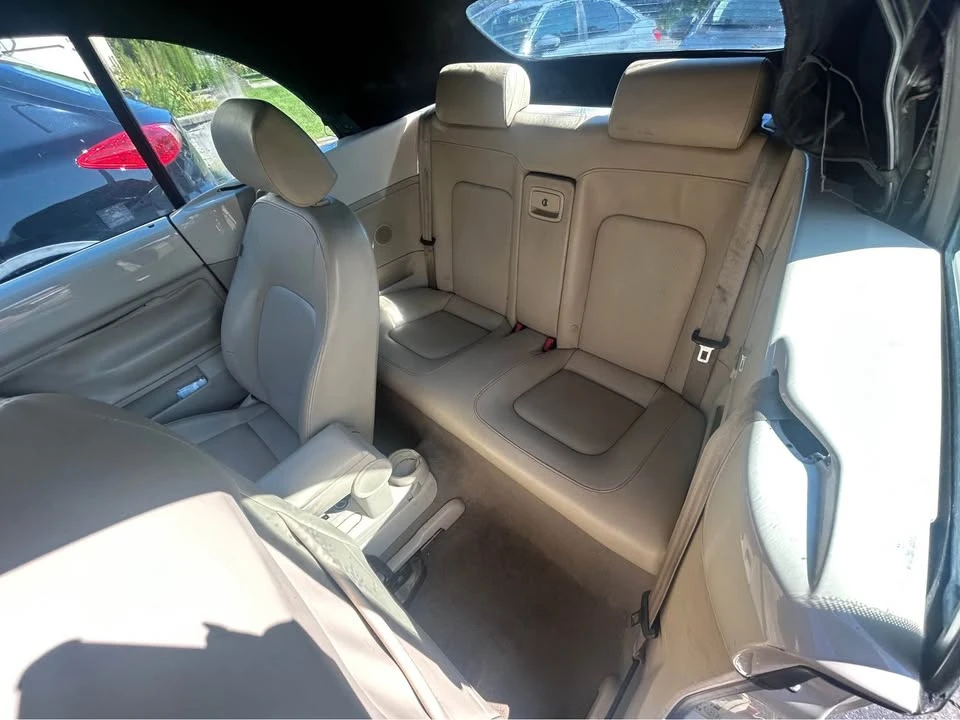 2008 Volkswagen New Beetle - Image 8 of 9