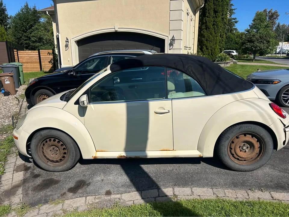 2008 Volkswagen New Beetle - Image 3 of 9