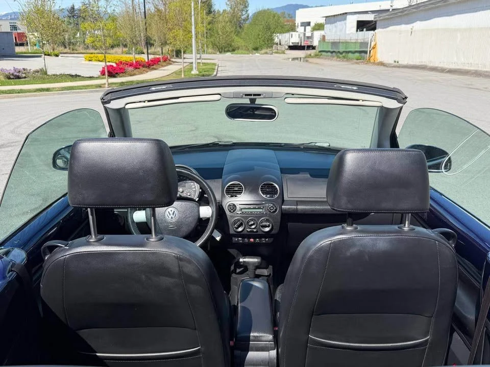 2008 Volkswagen New Beetle - Image 8 of 18