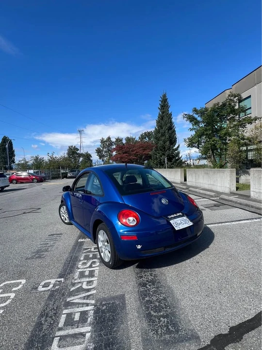 2008 Volkswagen New Beetle - Image 6 of 10