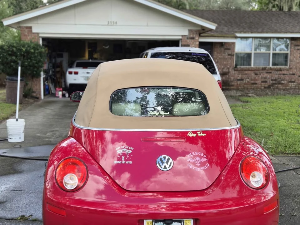 2008 Volkswagen New Beetle - Image 2 of 14