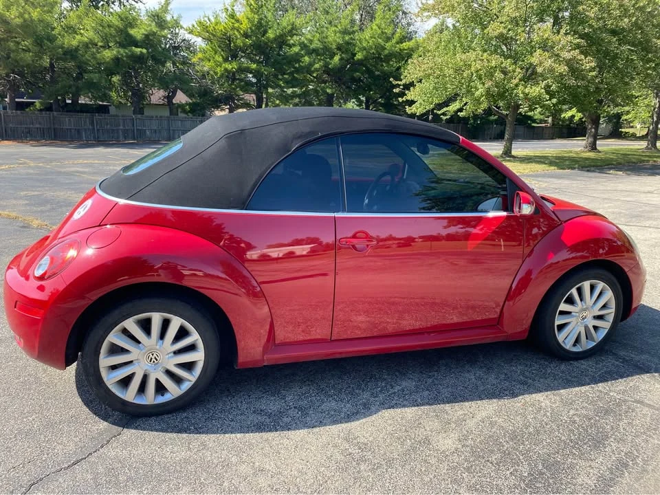 2008 Volkswagen New Beetle - Image 4 of 12