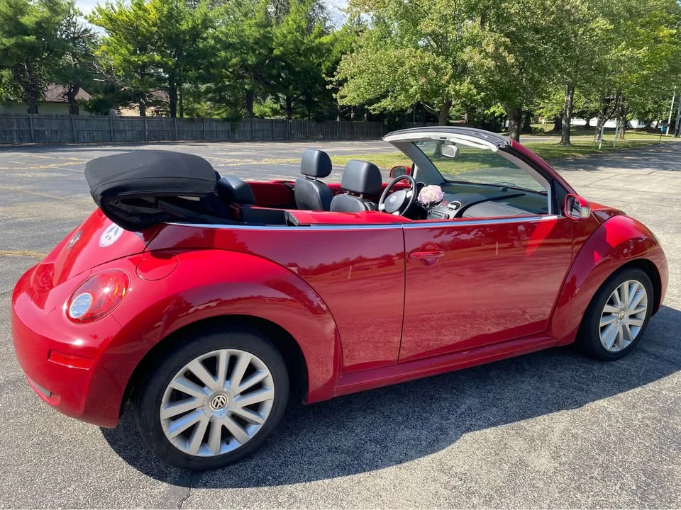 2008 Volkswagen New Beetle - Image 7 of 12