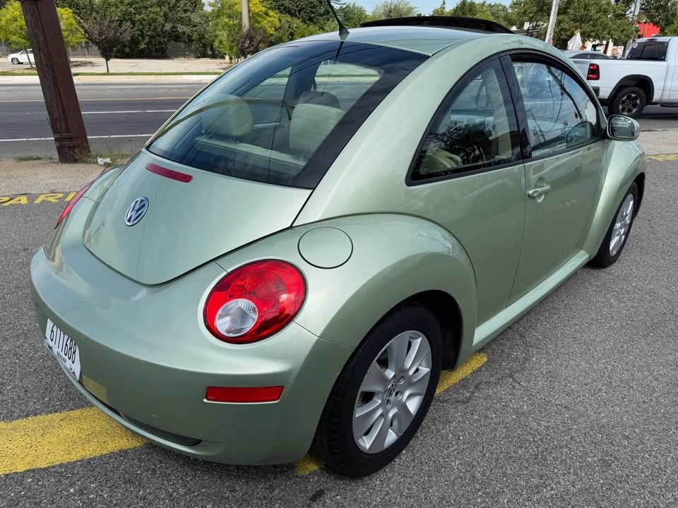2008 Volkswagen New Beetle - Image 7 of 15