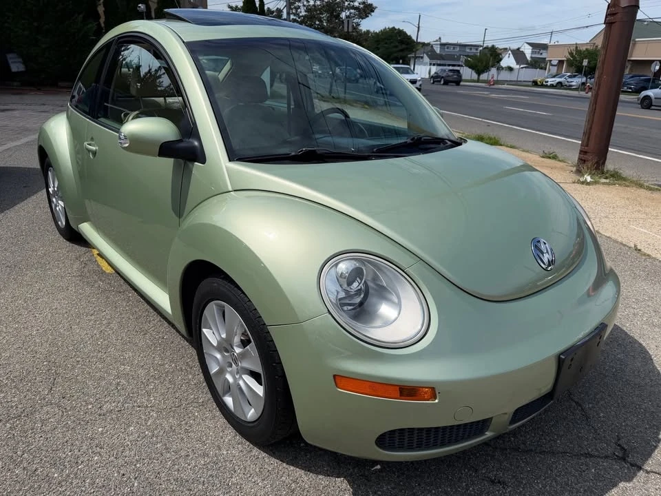2008 Volkswagen New Beetle - Image 5 of 15