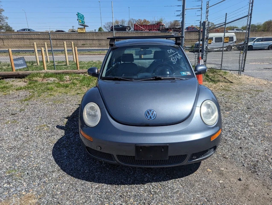 2008 Volkswagen New Beetle - Image 7 of 21
